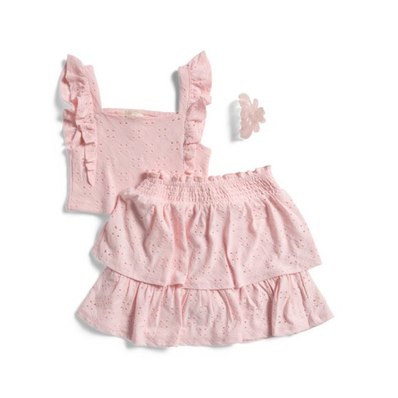 B TWEEN - Picture 1 of 2